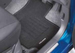 Carpet Mat Set with Logo - Suzuki Celerio